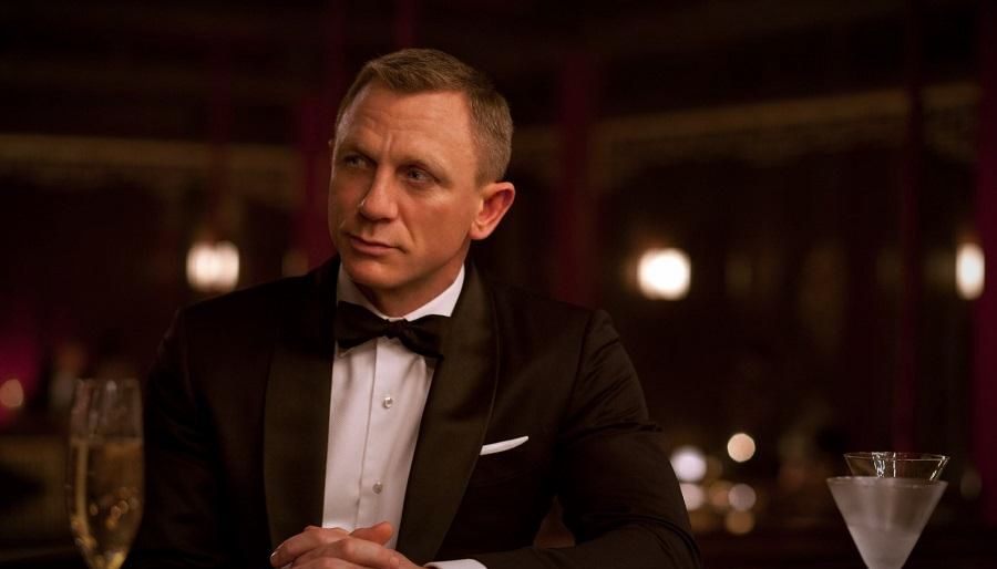Новый Джеймс Бонд ― почему агент 007 уже не торт (тот) | 21