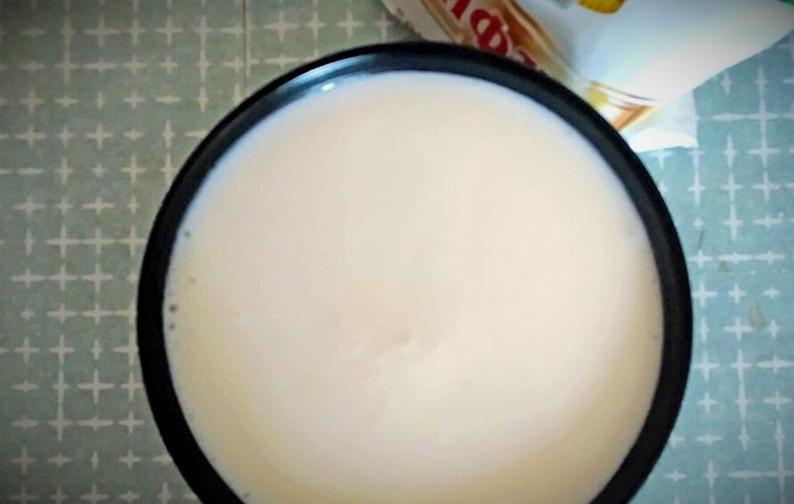 Творожный сыр из кефира в морозилке — рецепт из одного ингредиента | 3